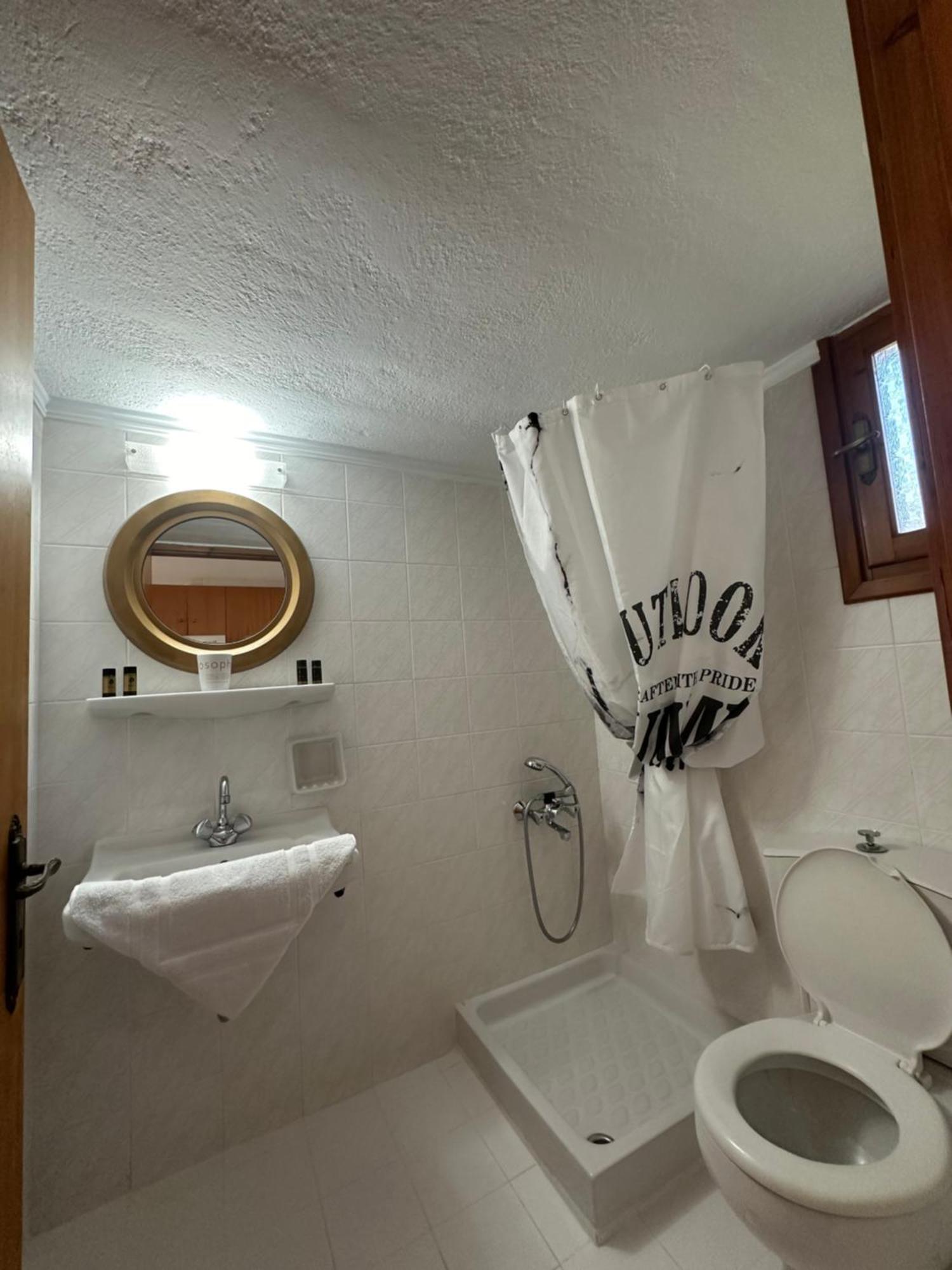 Evita Luxury Apartments Spilia  Buitenkant foto